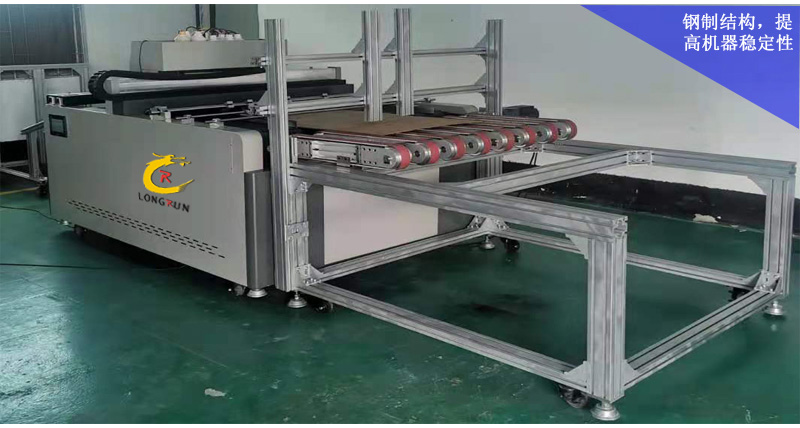 紙箱流水線無版印刷機采用全鋼制結構，提高機器穩定性。